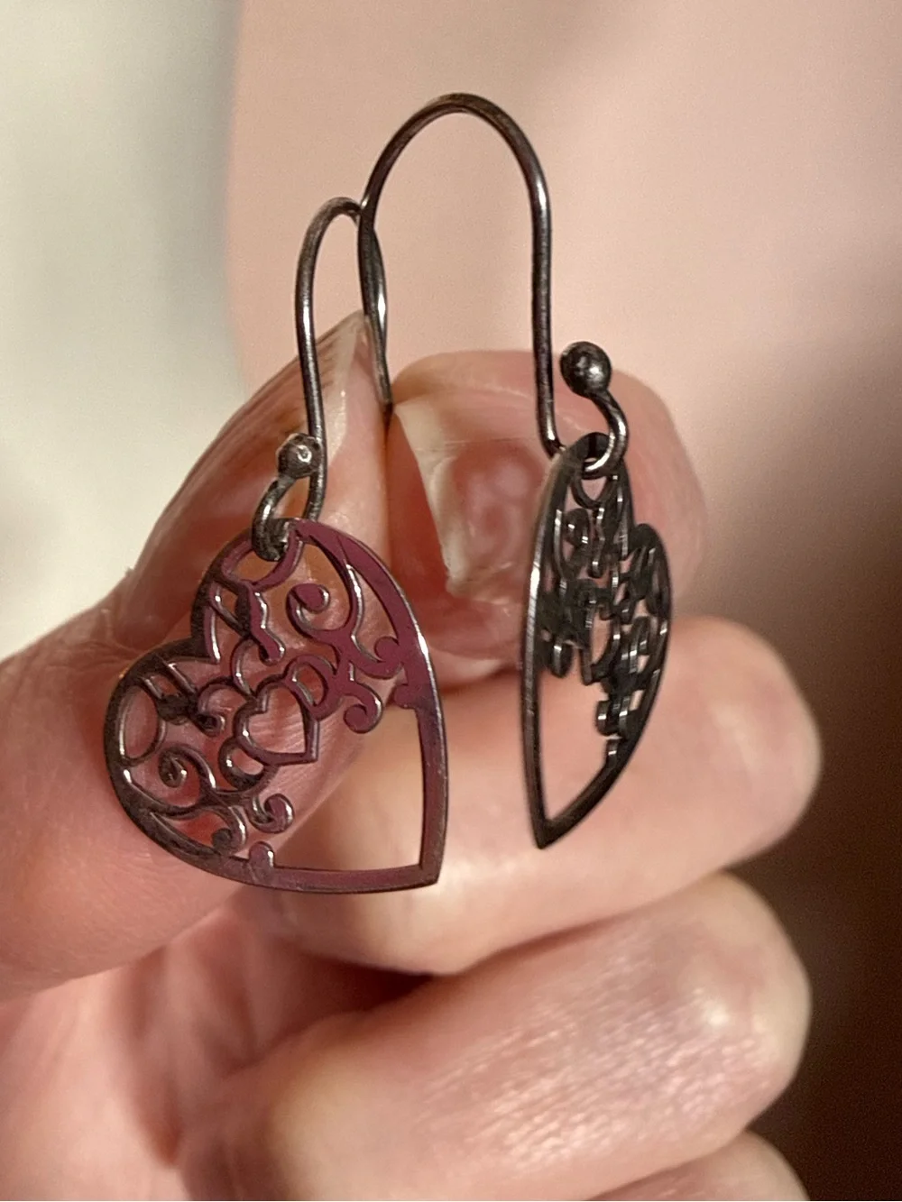 Vintage sterling silver Mexico ATI Filagree southwestern heart Dangle earrings